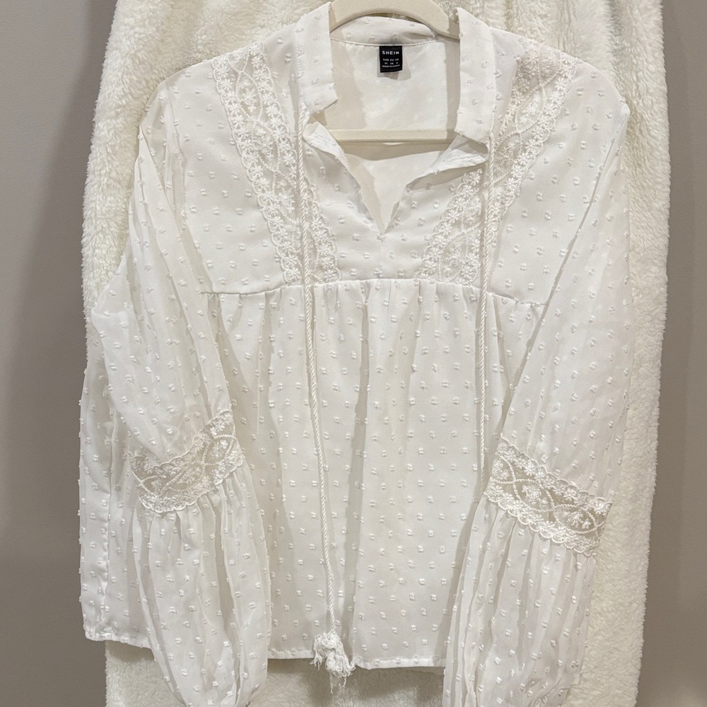 SHEIN White Lace Detail Blouse